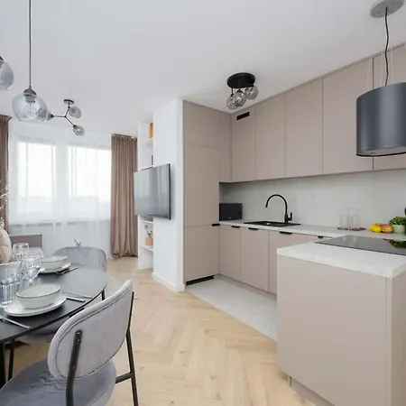 Apartman Bright Close To Pge With Parking By Renters *